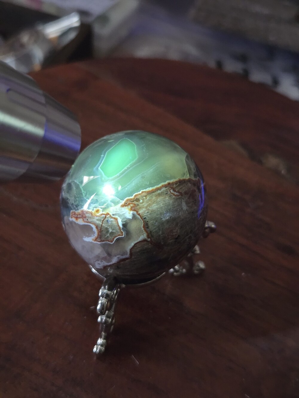 Volcano Agate Sphere (Uv Reactive) Stabilty - Picture 7 of 7